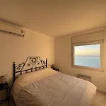 Comodo De 3 Con Aire Acondicionado, Terraza Y Piscina En - Es-204-16 * Roses