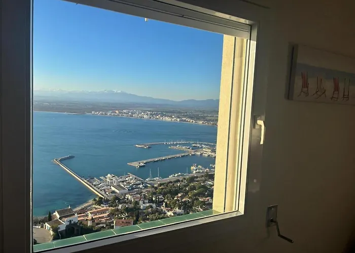 Comodo De 3 Con Aire Acondicionado, Terraza Y Piscina En - Es-204-16 Apartament Roses
